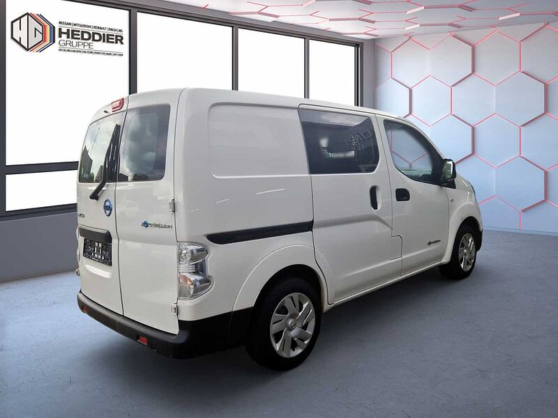 Nissan NV200 e-Kasten Comfort-Optionspaket 5T Optionen: Verglasungspaket Gittertrennwand